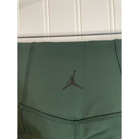 Jordan Dri-Fit Green Leggings Tight Fit Womens S Polyester/Spandex Blend - Picture 5 of 16